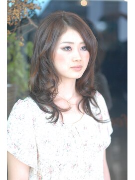 フィール(feel) 《cor-feel》ふわっとゴージャスカール