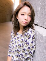 リリアン 表参道(relian)&nbsp;アッシュベージュのニュアンスウェーブ♪