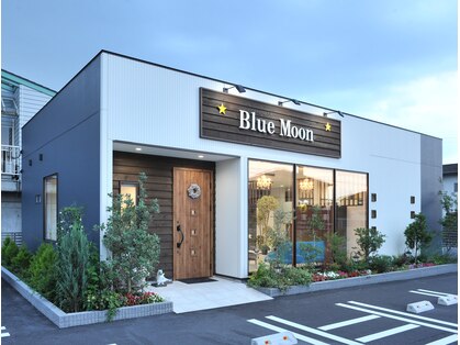 ブルームーン(Blue Moon)の写真