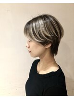 デイズ(DAYS) ショートウルフ　ホワイトベージュバレイヤージュミニウルフ