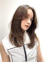 ロンドアンメゾン 原宿(Lond un Maison.)&nbsp;レイヤーロング ハッシュカット グレージュ