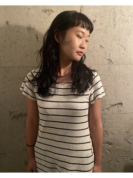 ドットプラス リム(Dot+LIM) オン眉ロングスタイル