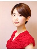 大人かわいい！耳掛け丸みショート×マロンブラウン