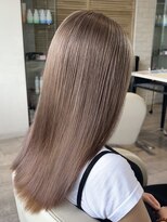 サロンドジョー(salon de joe)&nbsp;ミルクティーベージュダブルカラーケアブリーチ韓国風レイヤー