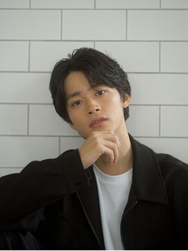 フリーラ 横浜(freera) リバースフェザーショート