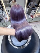 ロンドクロエ 横浜(Lond Chloe)&nbsp;イメチェン外ハネボブワイドバングホワイトブロンド美髪韓国