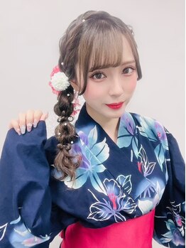 アールエーサロンモノクロ 秋葉原(RA SALON モノクロ)の写真/《秋葉原駅徒歩5分》花火大会前の浴衣着付けヘアセットお任せください！造花やパールピンのご用意も◎