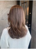 ナチュラルハイライトのベージュcolor