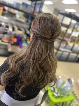 ヘアーアートヴィフ(HAIR ART VIF) ハイライトカラー