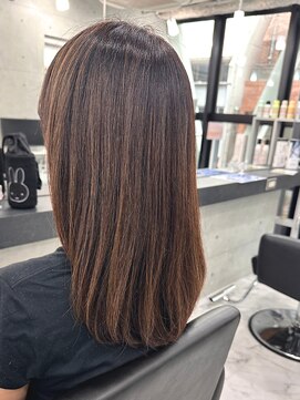 エンディアリング 東銀座(Endearing) レイヤーカット/イメチェン/ホワイトブロンド/シャドウレイヤー