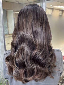 エッセンザ 梅田(ESSENZA) ハイライト