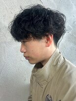 サイクル(CYCLE)&nbsp;MEN'S HAIR/波巻きツイストスパイラル/リバースセンターパート