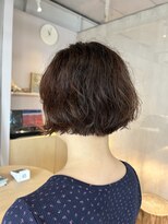 ヌーナ(nuna.)&nbsp;癖を活かしたボブスタイル