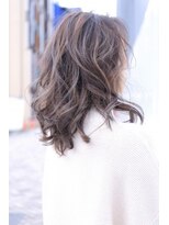 ヘアーアンドカラー プラーチェ(hair&color Plaatje) 【プラーチェ相模大野店】グレージュ  デザインカラー イルミナ