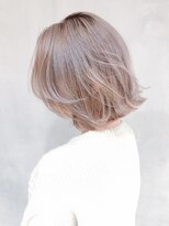 アルバム 新宿(ALBUM SHINJUKU)&nbsp;ホワイトパールレイヤーボブ_耳かけウェーブパーマ_ba290721