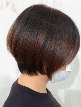 フォックスヘアー(fox.hair) ナチュラルくびれショートヘア/fox.hair