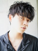 ライラ(Lyla)&nbsp;無造作質感　ラフでルーズなほつれスパイラルマッシュ