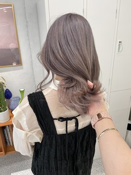 ローウェ 渋谷(Louwe) ラベンダーグレージュ