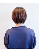 ショートボブ