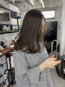 アット(at...) オリーブベージュ