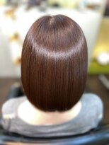 エムスリーディーミュゼステージ(M3D)&nbsp;艶髪スマートトリートメントストレート仕上げ