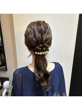 サロンドミルク 溝の口店(salon de MiLK) ローポニーヘアアレンジ