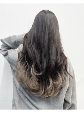 イース バイ アンブルリュクス 北千住(Ease by amble luxe) シルバーグラデーション