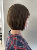 ミニボブ×ベージュカラー