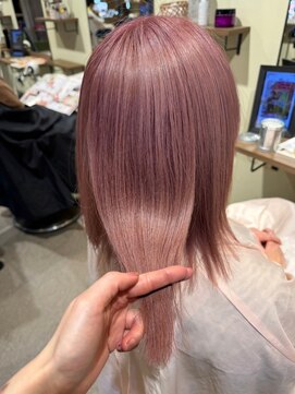 ヘア アンド ビューティ ビーズアモール 春日井神領店(Hair&Beauty B's amor) ピンクベージュ