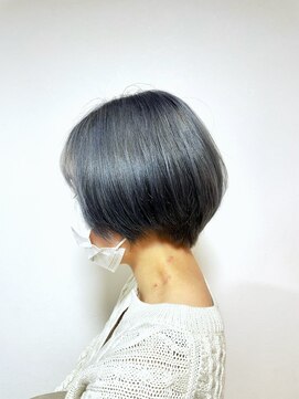 ネウィ 川崎(newi) 丸型卵形韓国風顔まわりレイヤーカットエアリーロング美髪川崎