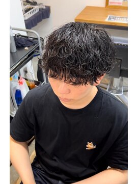 エルオム(EL.HOMME) 波巻きパーマ