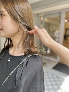 トラック(TRUCK) beige