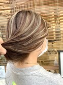 ハイライト　レイヤー ショートヘア　ボブ　くびれレイヤー 