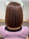 30代女性　ピンクベージュ