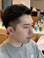 ゼロスバーバー(0's BARBER SHOP)&nbsp;ビジネスパーマ/ナチュラル/フェード/バーバースタイル/メンズ