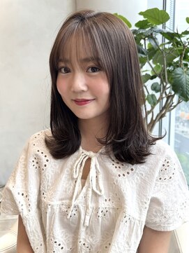 ザックラフィネ(ZACC raffine) ミディアムレイヤー/レイヤーカット/マロンベージュ/縮毛矯正