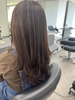 ガルボヘアー 桟橋店(garbo hair)&nbsp;ロングレイヤー　トリートメント　大人女子　グレイカラー