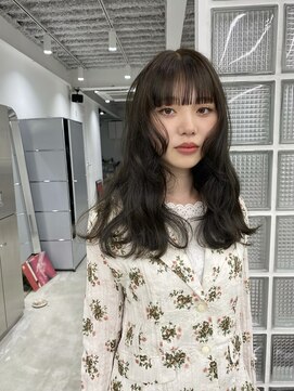 イル 天神西通り店(ill) ブリーチなしオリーブグレージュ