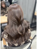 アリュウル 表参道 青山(Allure) ショコラグレージュ/ショコラブラウン/レイヤーカット 佐藤