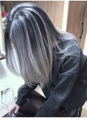 【ストレートでもキマる】ホワイトバレイヤージュ×ブリーチ２回