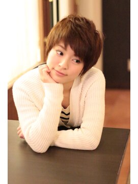 アティーボ(ATTIVO) キュートなマッシュショート