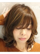 レザボアハイブ(reservoir Haibe)&nbsp;【レイヤー外ハネスタイル】外国人風ハイライトカラー☆