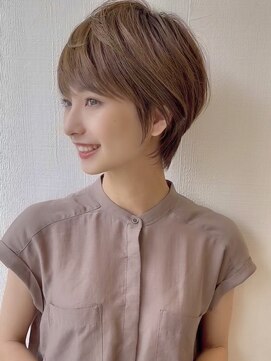 ビューイースト 亀戸 錦糸町(VIEW EAST) 耳掛けショート/アッシュベージュ/20代30代40代
