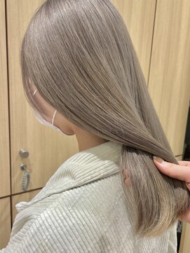 ボネッカ 鶴見(BONECCA) 【上岡茉央】ブリーチ一回ミルクティーベージュ