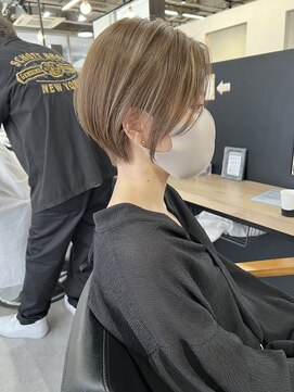 ジーニー 横浜(giinii) 大人美人20代30代40代ハイライトショート【横浜】渋谷良太