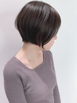 ステア ケース(stair case)&nbsp;20代30代40代おすすめ人気髪型　前下がりショートボブ