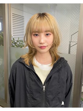 レコ 渋谷(LECO) ハッシュカットウルフレイヤースタイル