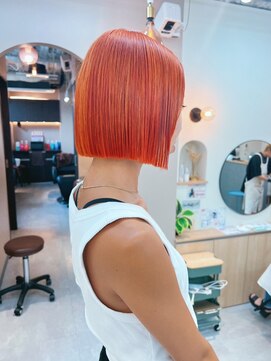 シビバイレボ(CIBI by revo) 地毛風カラー/ナチュラルレイヤーカット/ショートボブ[船橋]