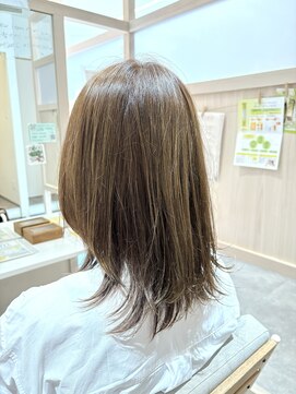 クルム(KURUMU) 垢抜けオリーブブラウン