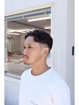 パストアンドニュー(past and new) センターパート ツーブロック